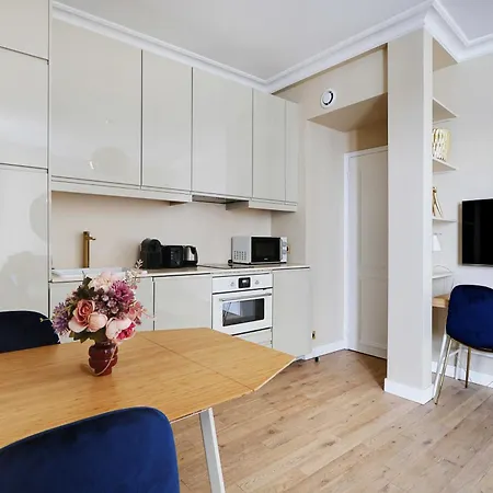 Superb -1br 4p- Musee D'orsay Louvre